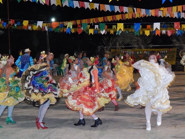 Veja como Foi o Arraial do SCFV em Lagoinha  - Imagem 98