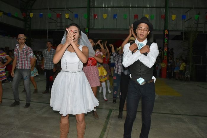 Prefeitura de Alegrete realiza com sucesso o III Arraiá da Alegria - Imagem 100