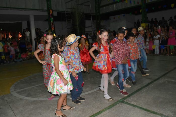 Prefeitura de Alegrete realiza com sucesso o III Arraiá da Alegria - Imagem 39