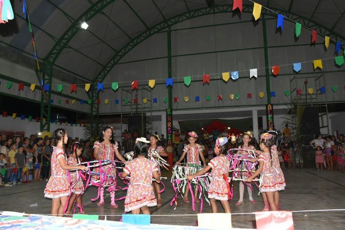 Prefeitura de Alegrete realiza com sucesso o III Arraiá da Alegria - Imagem 8