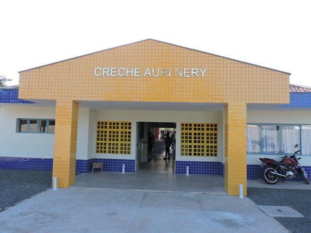 Prefeito inaugura creche moderna que vai abrigar 250 crianças - Imagem 4