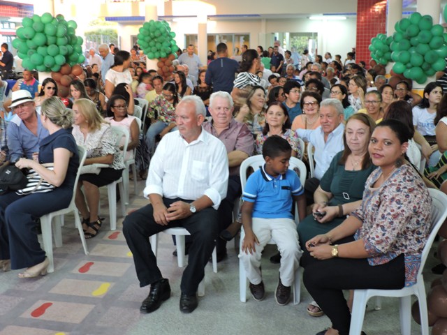 Prefeito inaugura creche moderna que vai abrigar 250 crianças - Imagem 2