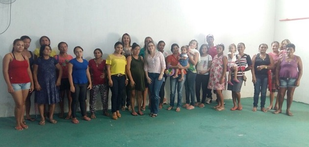 Secretaria Municipal de Saúde realiza palestra sobre amamentação