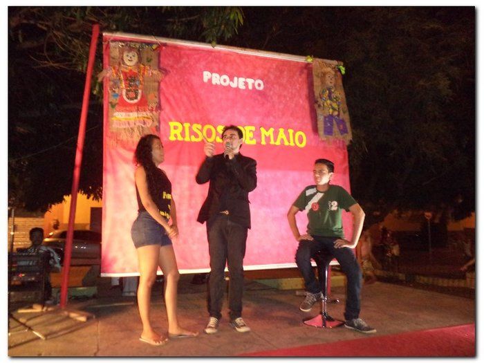 Projeto Risos de Maio realiza evento cultural em Inhuma - Imagem 10
