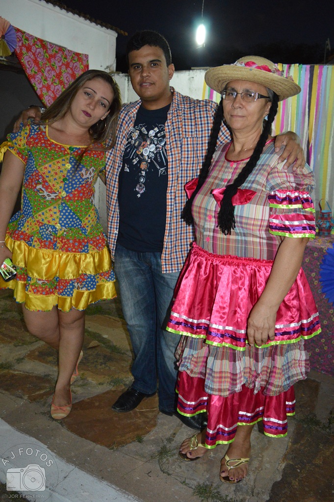 Equipe do Caps realiza o II Arraiá com os usuários do CAPS Renascer - Imagem 8