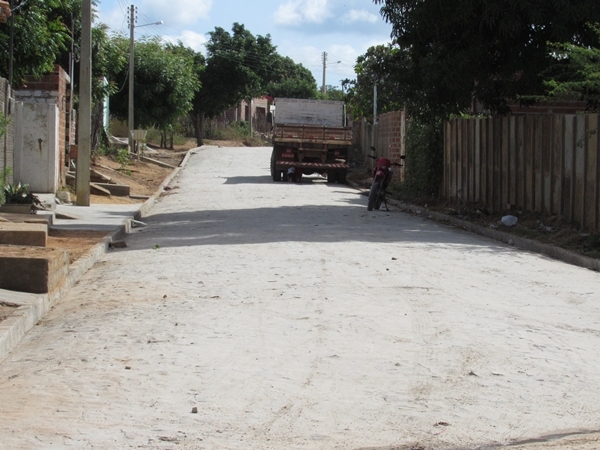 Prefeitura continua urbanizando a periferia da cidade - Imagem 4