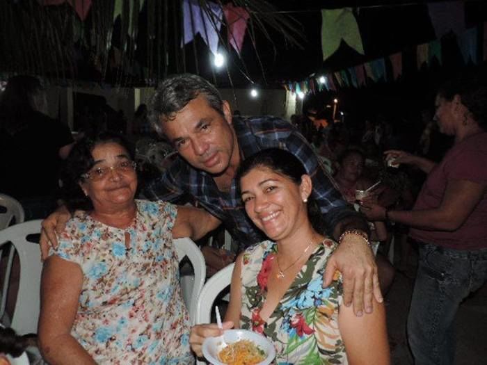 Mães do Bairro Matadouro são homenageadas - Imagem 8