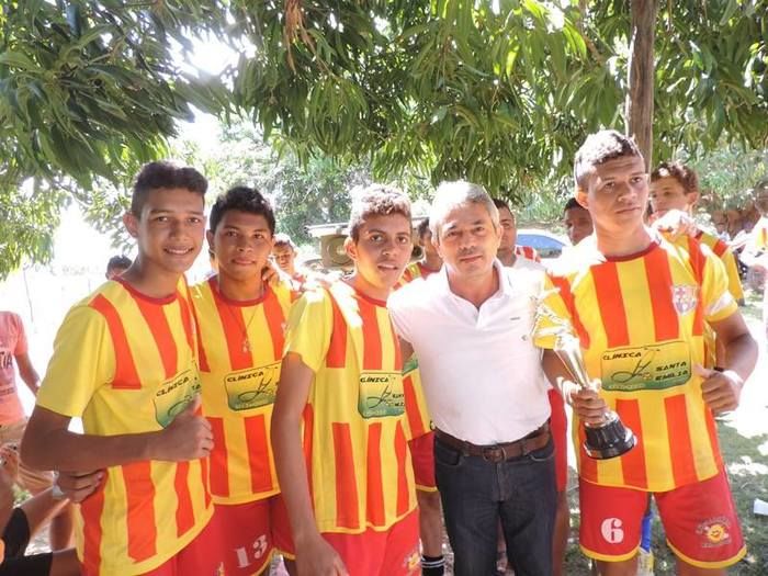 Prefeito Capote participou de final de campeonato  - Imagem 4