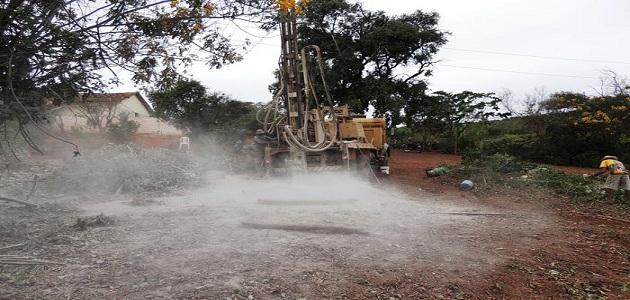 Em poucos dias, mais três poços são perfurados na zona rural