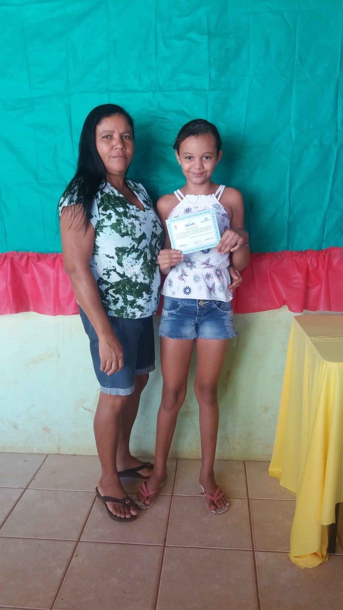 Alunos recebem certificados de curso do Programa Escola Aberta - Imagem 9