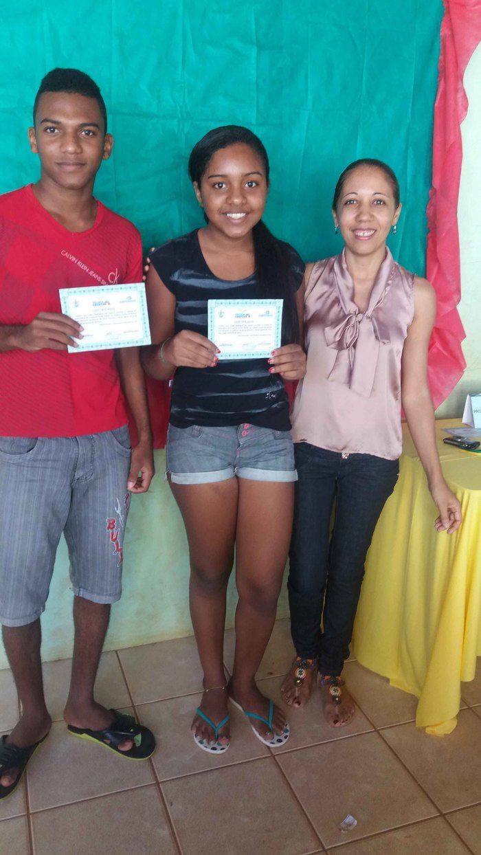 Alunos recebem certificados de curso do Programa Escola Aberta - Imagem 12