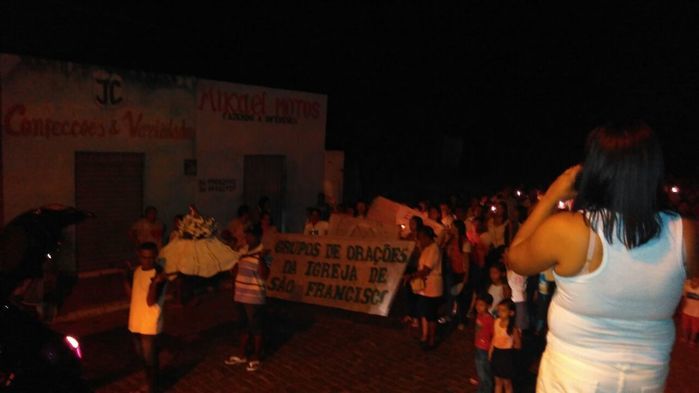 Caminhada pela paz abre Festejos religiosos em Francinópolis - Imagem 41