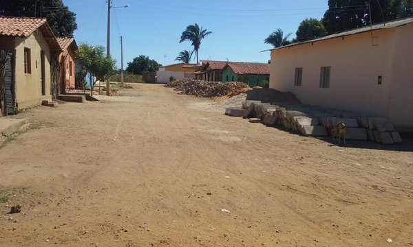 Ruas do Sol Nascente recebem pavimentação em Paralelepípedo - Imagem 11