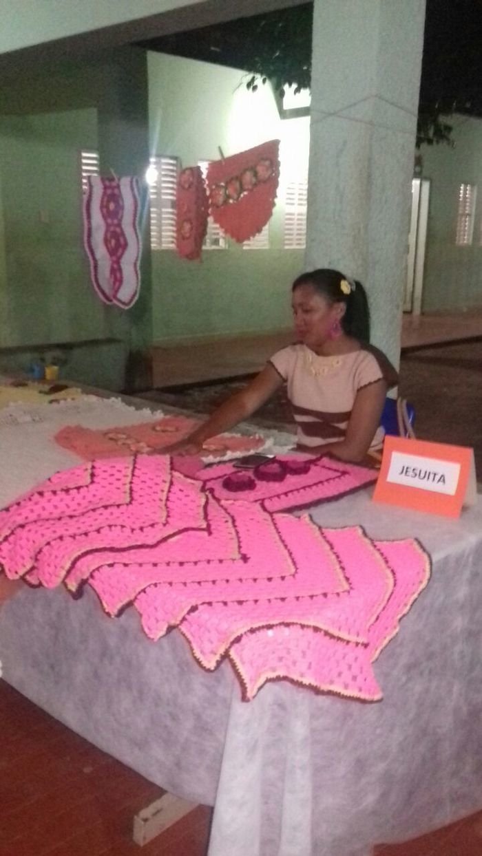 Alunos do EJA realizam primeira mostra de trabalhos artesanais. - Imagem 38