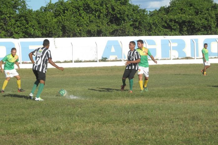 Vila Verde leva a melhor em campo e vence o Juventus - Imagem 13