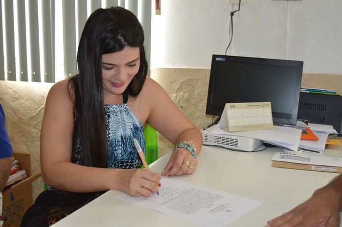  Prefeitura realiza solenidade de posse para novos concursados  - Imagem 4