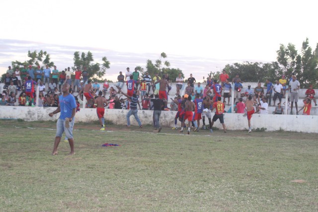 Dragões Vencem Santa Catarina Estão na Final da Taça Josias Soares - Imagem 168