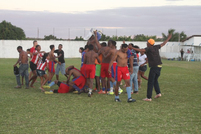 Dragões Vencem Santa Catarina Estão na Final da Taça Josias Soares - Imagem 173