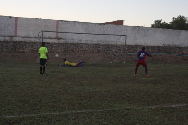 Dragões Vencem Santa Catarina Estão na Final da Taça Josias Soares - Imagem 150
