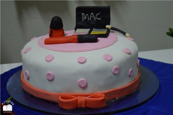 Equipe SEMTAS faz surpresa para Auxiliar Administrativa  - Imagem 3