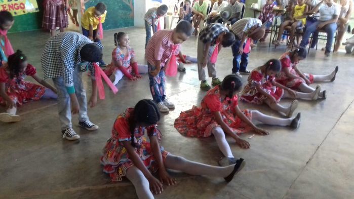 Escolas municipais encerram semestre letivo com festas de São João - Imagem 44