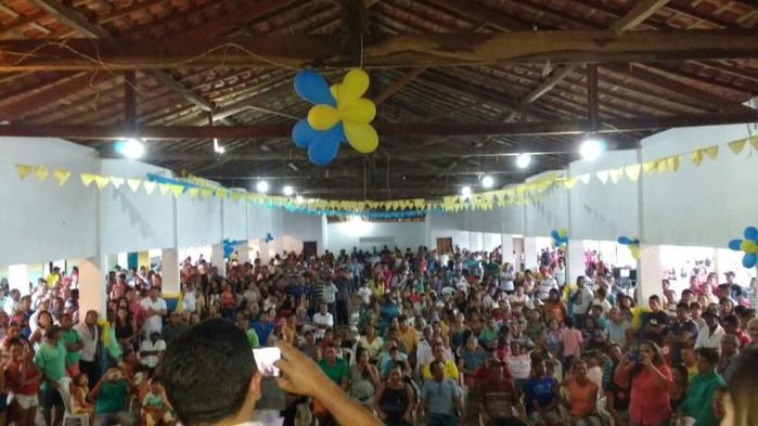 Povo lota clube e ruas da cidade em lançamento de Pré-candidatura - Imagem 1