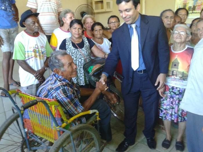 Promotor visita Cras e parabeniza ação desenvolvida com Idosos - Imagem 5