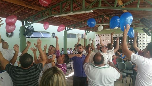 Hospital Regional de Valença comemora o Dia dos Pais. Fotos  - Imagem 53