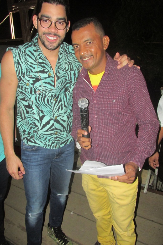 Show com Gabriel Diniz supera expectativa em Água Branca - Imagem 9