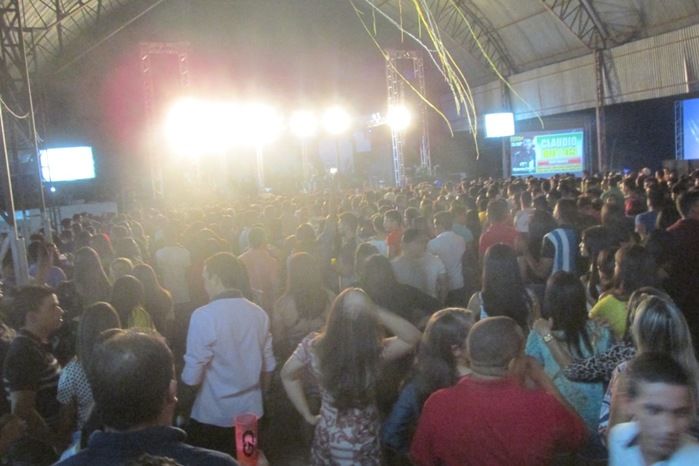 Show com Gabriel Diniz supera expectativa em Água Branca - Imagem 25