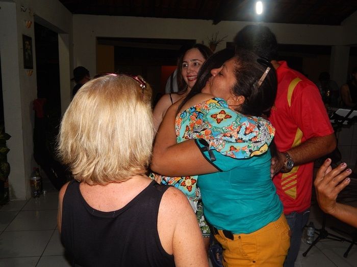 Família comemora aprovação da filha no vestibular de medicina. - Imagem 17