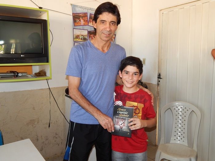 Mauro Galvão esteve com adolescentes e jogou com veterano. - Imagem 16