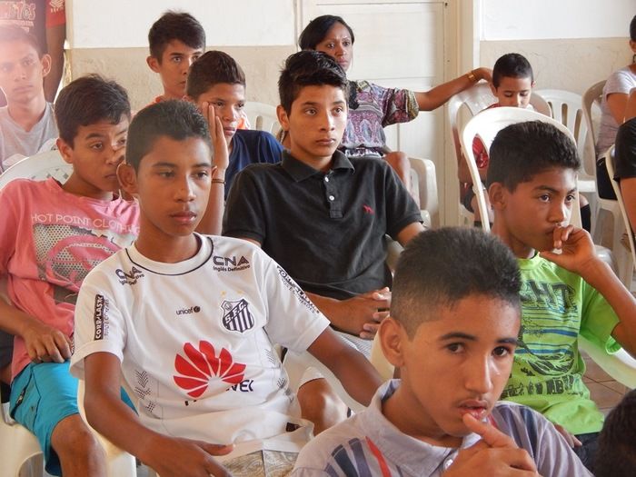 Mauro Galvão esteve com adolescentes e jogou com veterano. - Imagem 6