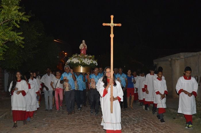 Procissão de abertura dos festejos Sagrado Coração de Jesus  - Imagem 9