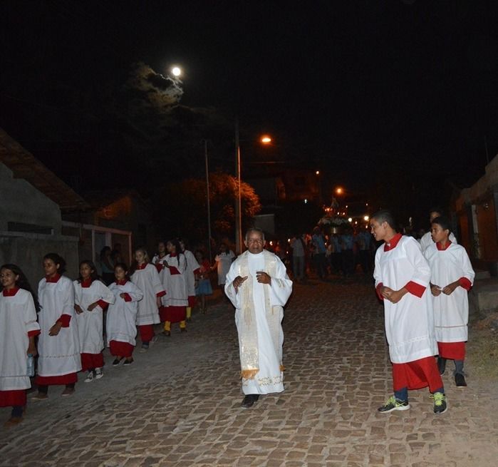 Procissão de abertura dos festejos Sagrado Coração de Jesus  - Imagem 8