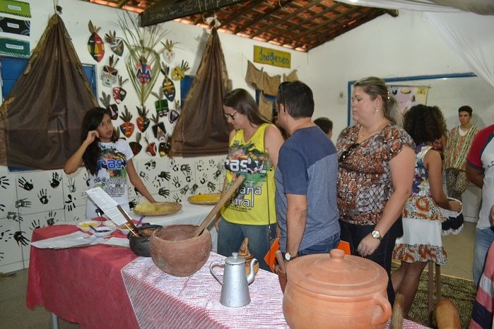 Palestra e Exposição marcam 2º dia da VIII Semana Cultural do ASA - Imagem 87