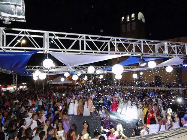 1ª e 2ª noite de semana cultural em atrai multidão - Imagem 8