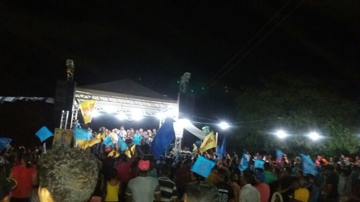 Multidão prestigia Capote em grande comício no Barreiro do Alcides - Imagem 1