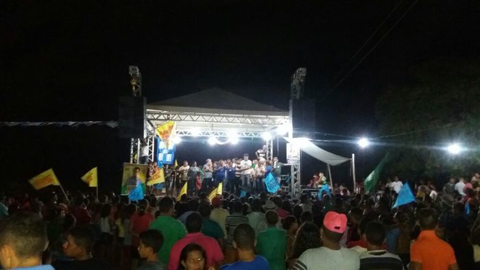 Multidão prestigia Capote em grande comício no Barreiro do Alcides - Imagem 7