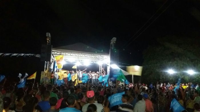 Multidão prestigia Capote em grande comício no Barreiro do Alcides - Imagem 6