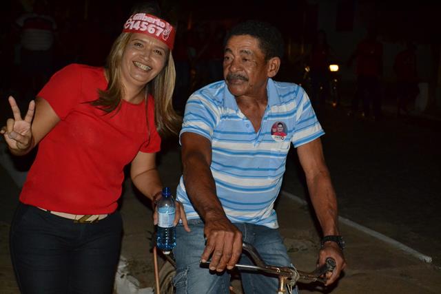 Venicio do Ó abre comitê com arrastão popular em Pimenteiras - Imagem 3