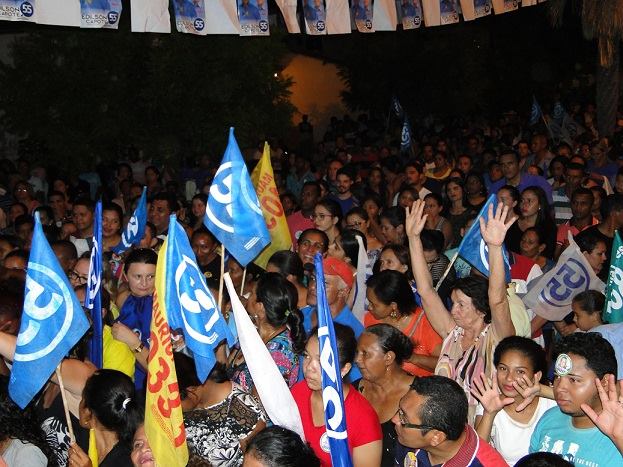 Capote e Manin realizaram grande comício no Bairro de Fátima  - Imagem 10