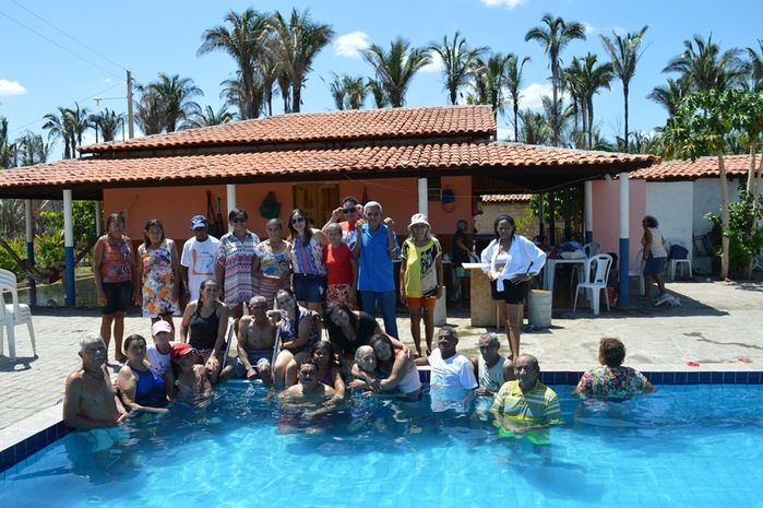 Assistência Social realiza manhã de lazer aos idosos. - Imagem 14