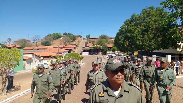 Policia Militar de Valença participa de desfile em Francinopolis - Imagem 5