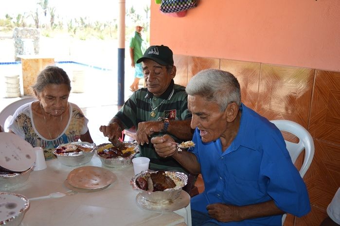 Assistência Social realiza manhã de lazer aos idosos. - Imagem 47
