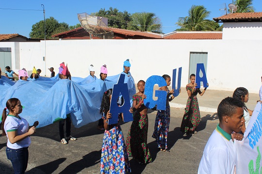 Água limpa, para lembrar os tempos do riacho Frade que abastecia o então povoado São João da Varjota (Crédito: José Carlos da Silva)