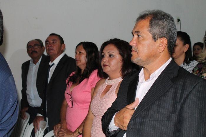 Prefeito, vice e veradores são empossados em Alegrete do Piauí - Imagem 32