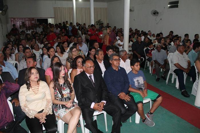 Prefeito, vice e veradores são empossados em Alegrete do Piauí - Imagem 33