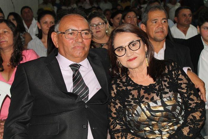 Prefeito, vice e veradores são empossados em Alegrete do Piauí - Imagem 64