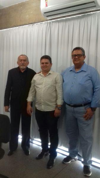 Prefeito solicitou kits de irrigação para  agricultores - Imagem 2